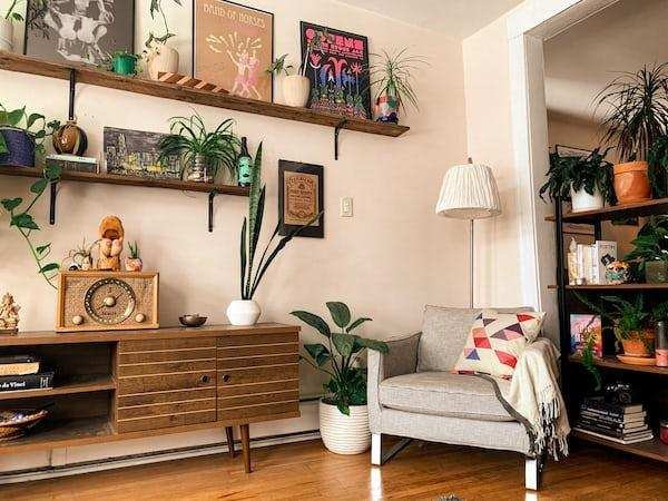 How to Find New Posters for Your Home