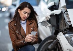 What to Expect When Hiring a Car Accident Lawyer