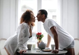 Unique Ways to Incorporate Flowers into Your Valentine's Day Decor