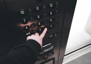 Elevator Replacement in Real Estate Developments