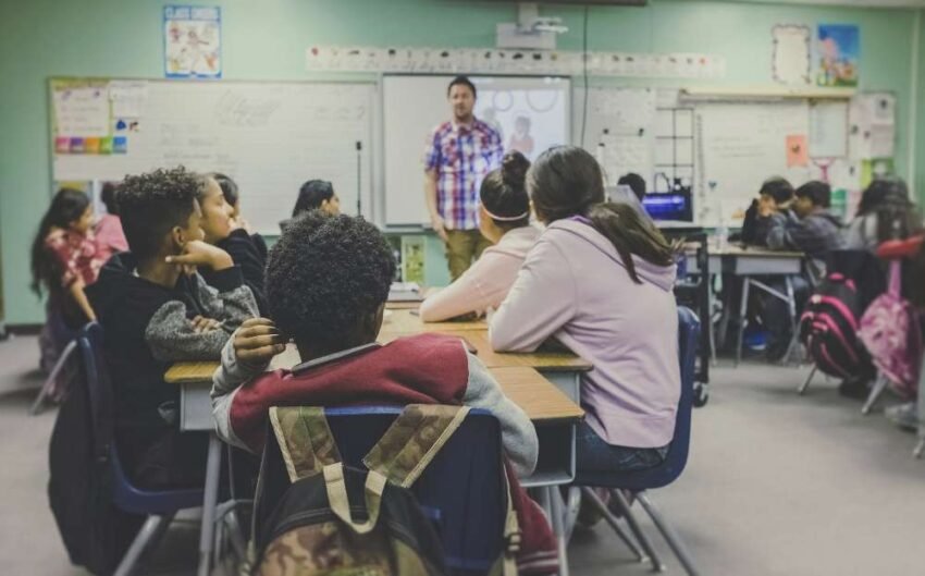 Ultimate Guide to Stylish and Functional Classroom Design