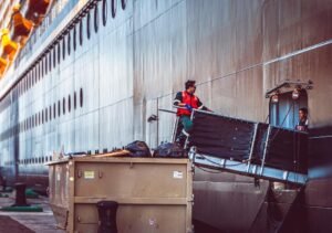 Tips for Choosing the Right Dumpster Rental Service