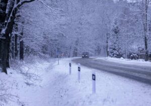 Modern Car Design: Innovations for Navigating Snowy Conditions