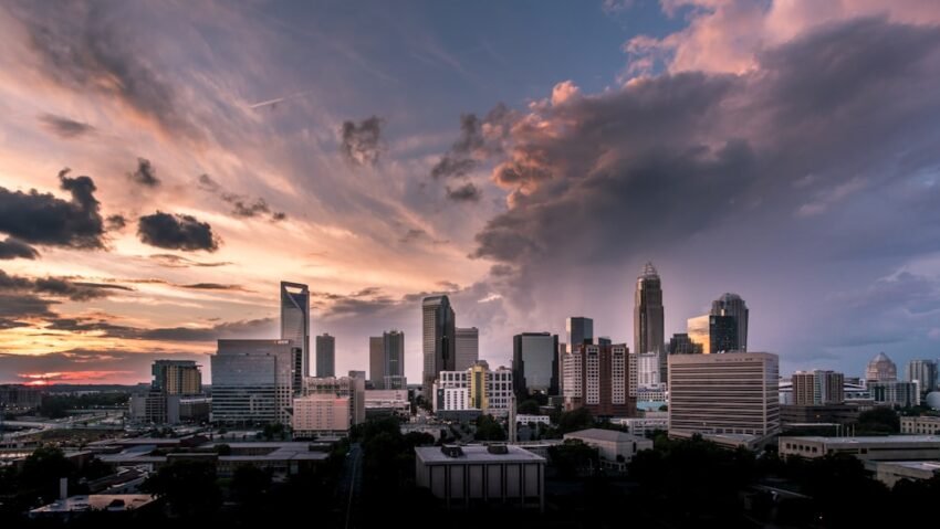 Top Neighborhoods for Buying Real Estate in Charlotte, NC
