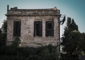 Selling a House in Poor Condition