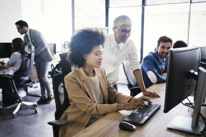 How Optimal Lighting Solutions Boost In-Office Productivity