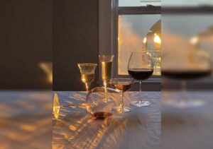 How to Choose a Drinking Glasses Set That Reflects Your Style