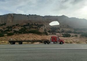 Enhancing Work Efficiency with Equipment Trailers