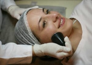 Unveiling the Science Behind Non-Invasive Facial Treatments