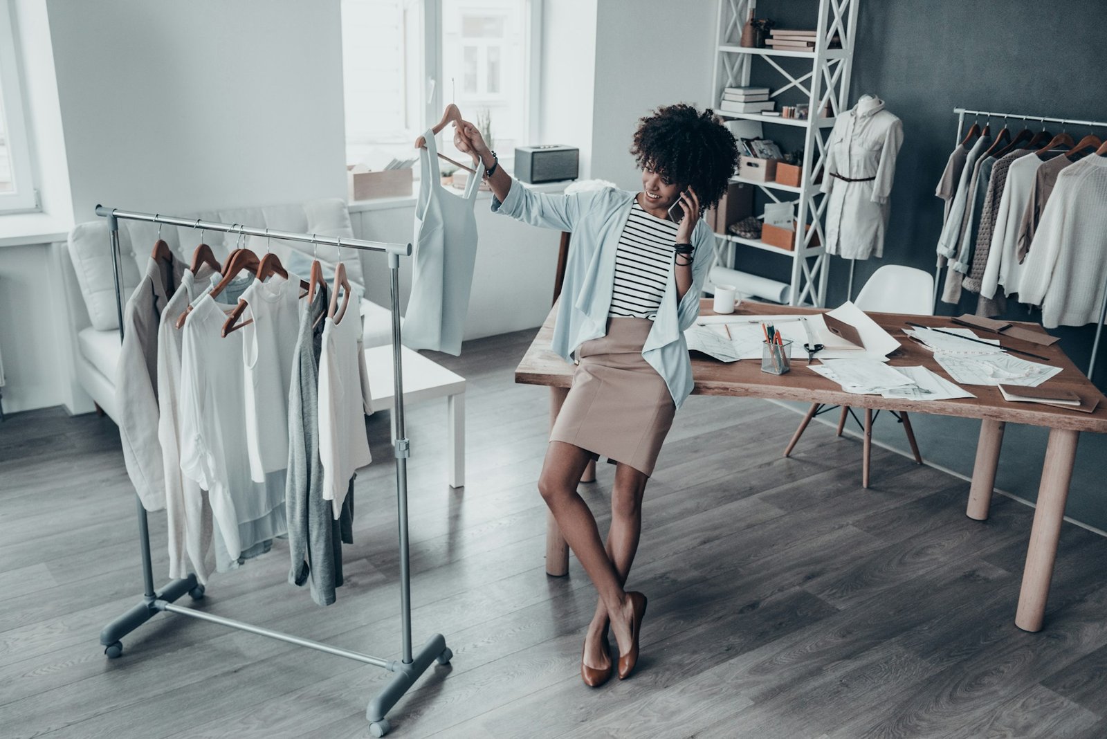 How to Organise Your Store Efficiently with Industrial Clothing Racks