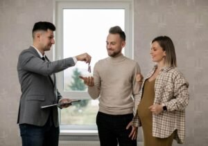 What Homebuyers Need to Know About HOAs