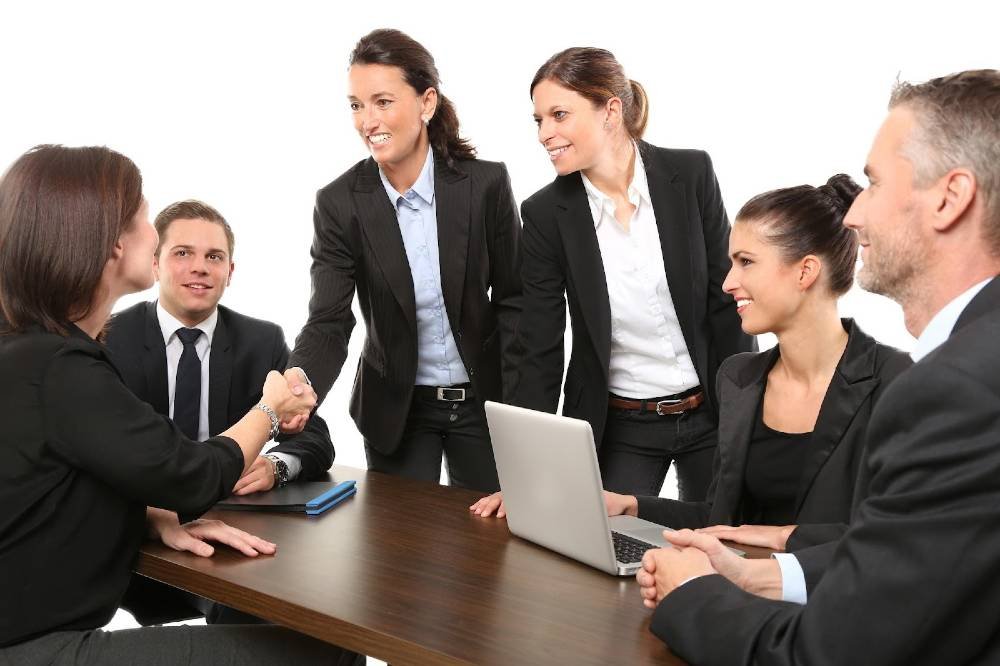 A 6-Step Guide to Creating a Welcoming Business Environment