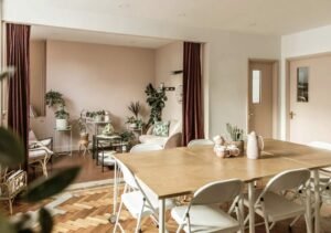 Community Living in Bristol: The Role of Shared Spaces and Collaborative Projects