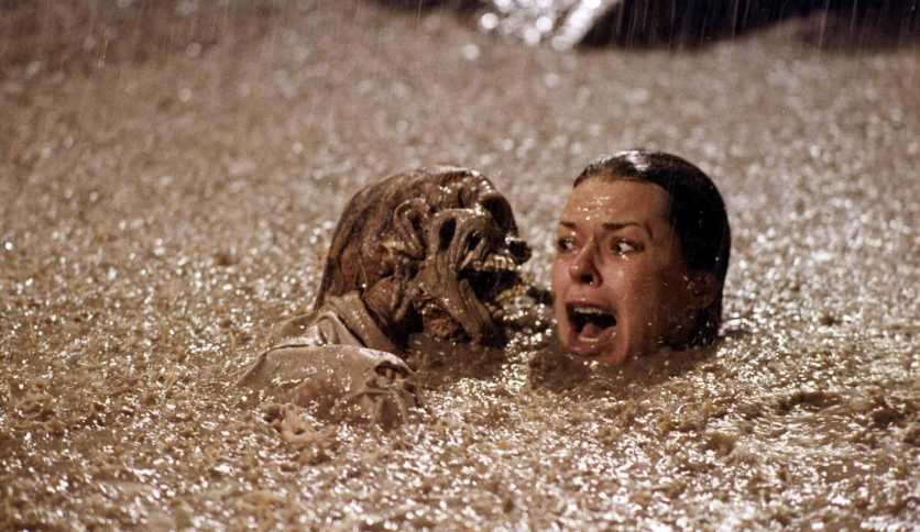 The 1982 Movie Poltergeist Used Real Skeletons as - tymoff