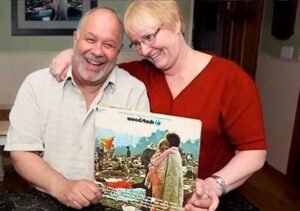 Meet the Iconic Couple from the Woodstock Album Co - tymoff