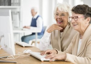 Creating a Cozy Living Space for Seniors