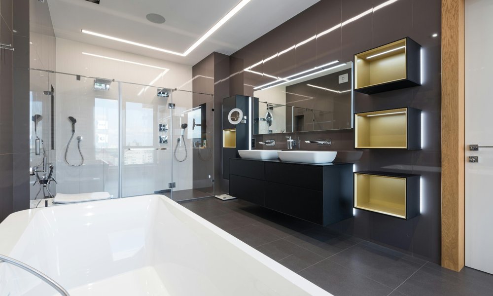 Luxury Bathroom Makeover: 6 Modern Hacks You Need to Try