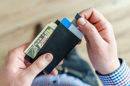 Debt Consolidation vs Credit Card Refinancing