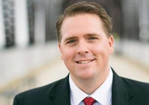 is scott jennings related to peter jennings