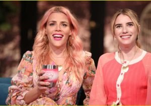 is emma roberts related to julia roberts