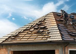 5 conditions that require services of professional roof replacement