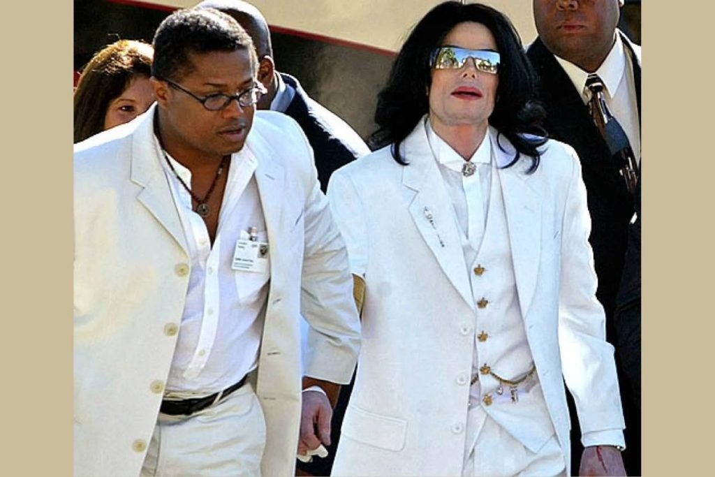 how is randy jackson related to michael jackson