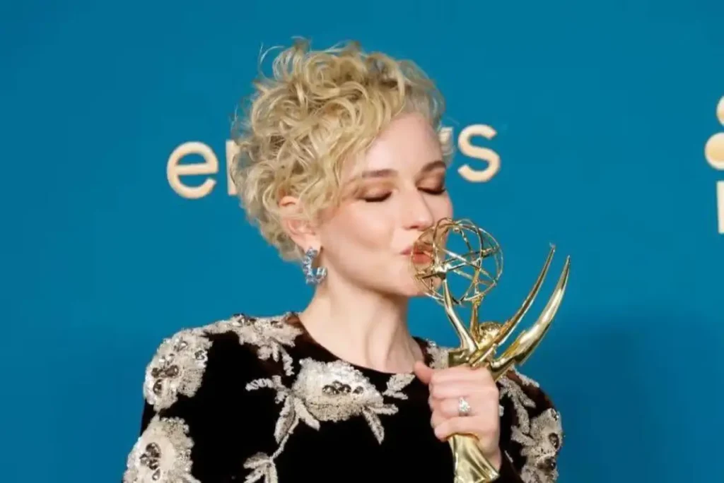 Julia Garner is she related to James Garner