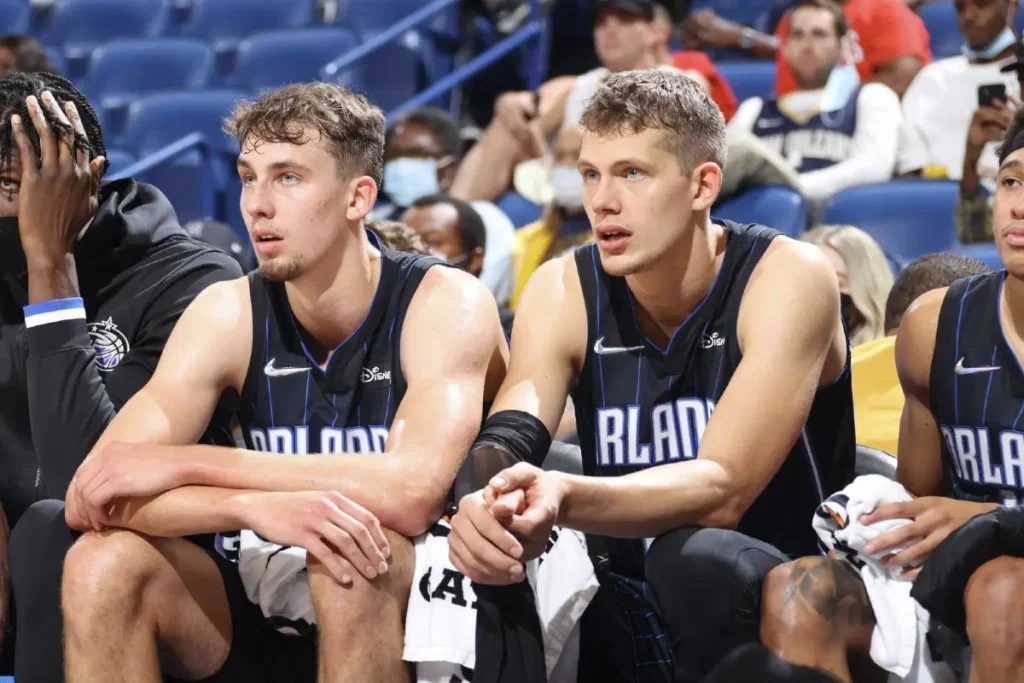 are Franz Wagner and Mo Wagner related